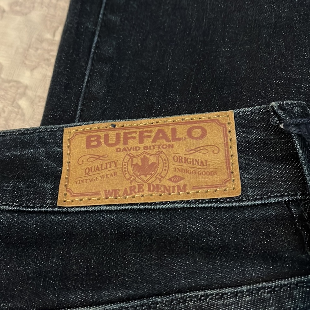 NWT Mid Rise Bootcut Queen Rinsed Jeans - Picture 13 of 16